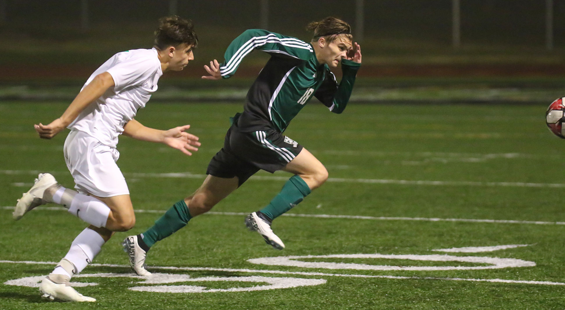 Mehlville vs. Lindbergh soccer